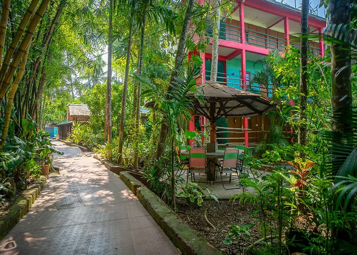 Palm Grove Eco Resort